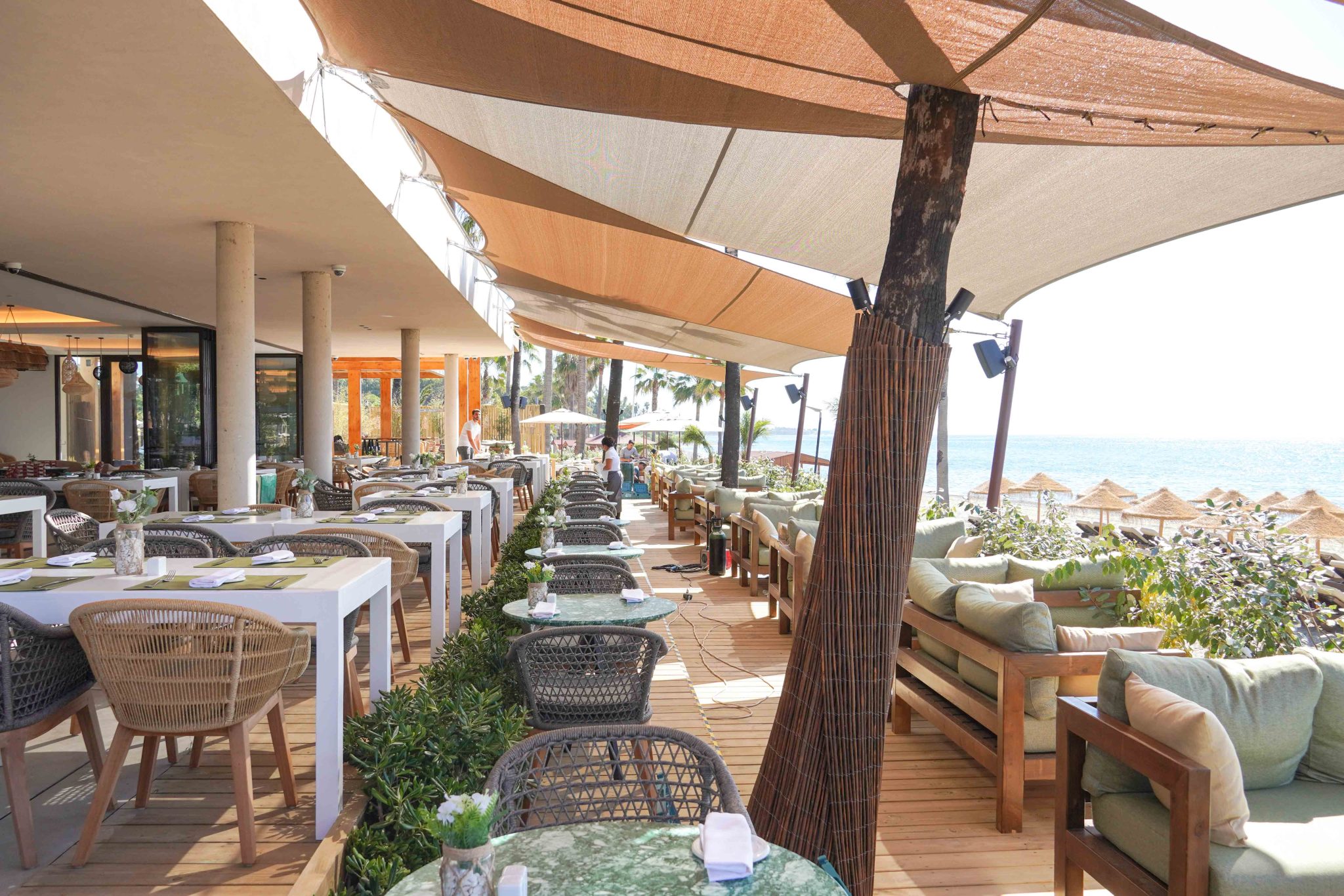 toldo vela en restaurante camuri 4